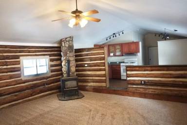 Main picture of 7563 W Radmer Rd