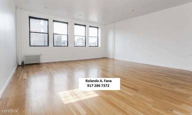 Main picture of 31 W 8th St