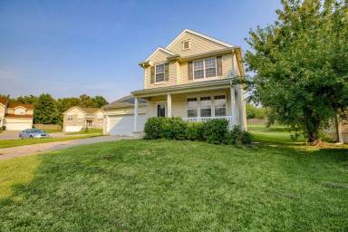 Main picture of 16418 Corby St