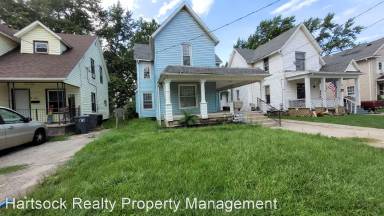 Main picture of 726 S Metcalf St