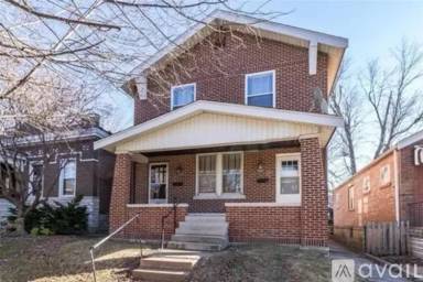 Main picture of 5044 Alaska Ave