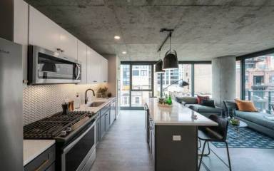 Main picture of 166 W Erie St