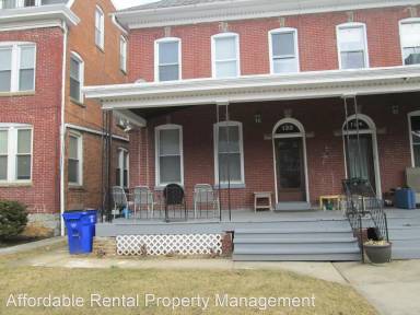Main picture of 122 Broadway