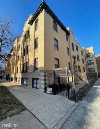 Main picture of 816 E 49th St