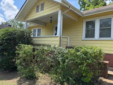 Main picture of 39 Ormond Ave