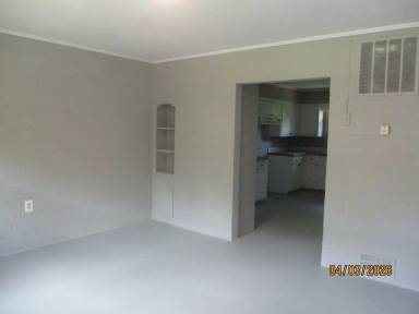 Main picture of 115 Palmetto Ct