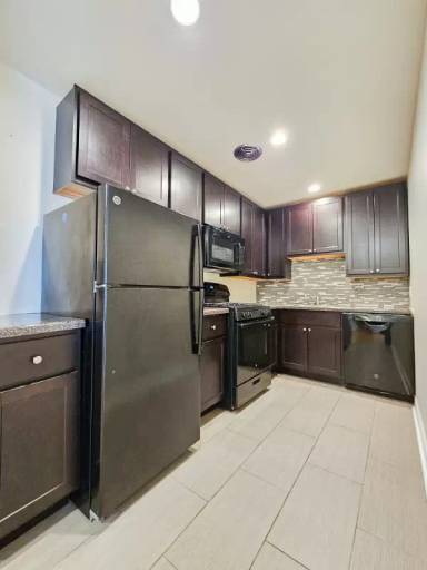 Main picture of 1775 W Highland Ave