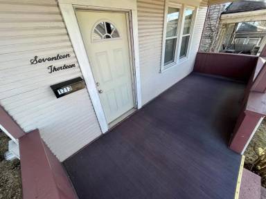 Main picture of 1713 Freemont St