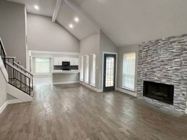 Main picture of 1477 Hampton Rd