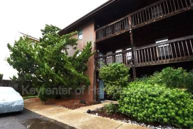 Main picture of 8530 Tidewater Dr