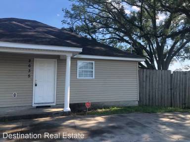 Main picture of 2617 Mission Rd