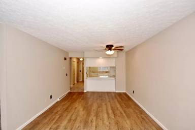 Main picture of Hillsdale Ridge Condo