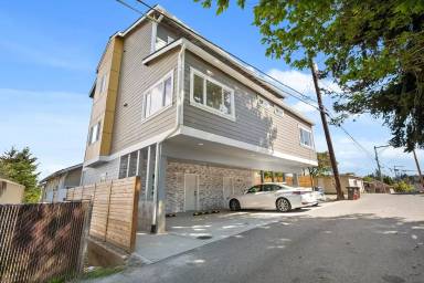 Main picture of 4122 Colby Ave