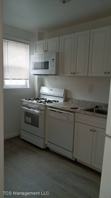 Main picture of 335 Garden Ave