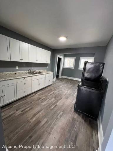 Main picture of 1228 Wheeler Ave