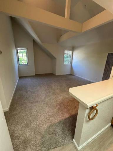 Main picture of 2063 Hoen Ave