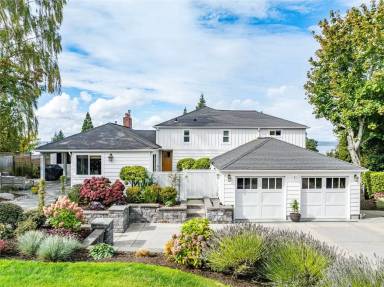 Main picture of 3915 55th Ave SW