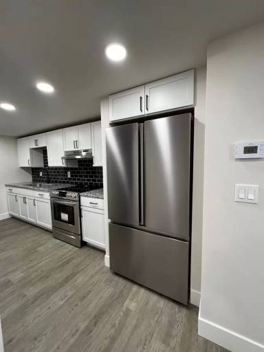 Main picture of 2067 N Opdyke Rd