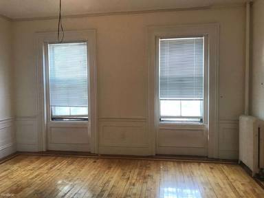 Main picture of 86 Charles St