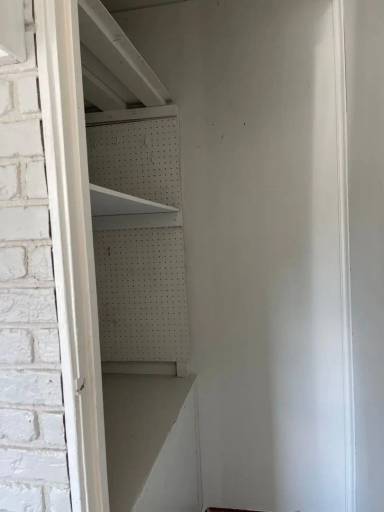 Main picture of 3870 Zinsle Ave