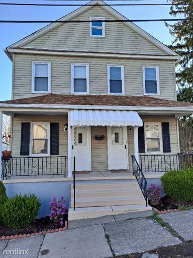 Main picture of 35 Saint John St