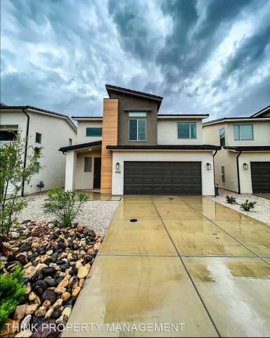 Main picture of 4115 E Cerro Way