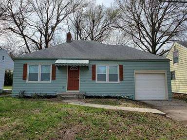 Main picture of 7212 Lydia Ave
