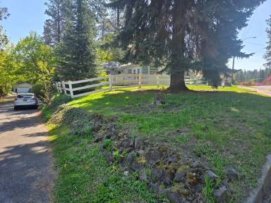 Main picture of 1503 S Southeast Blvd