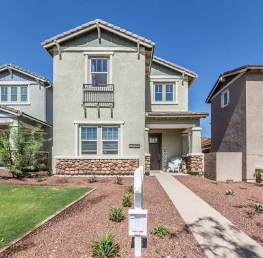 Main picture of 21030 W Sunrise Ln