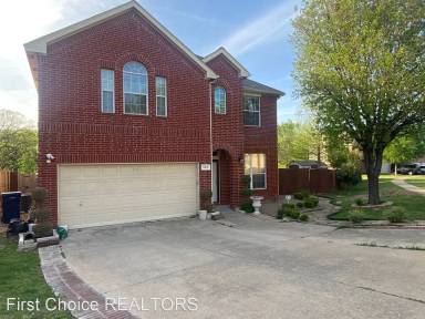 Main picture of 949 Green Pond Dr