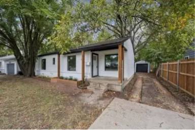 Main picture of 11446 Lippitt Ave