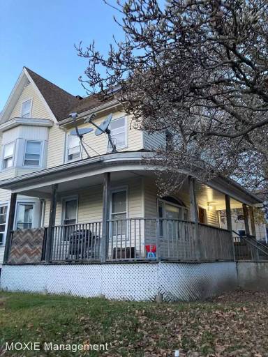 Main picture of 314 Central Ave