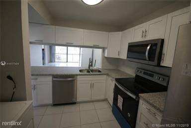 Main picture of West Fontaine Condo