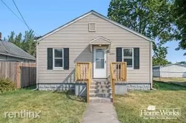 Main picture of 11793 Lincolnway