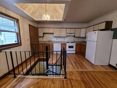 Main picture of 1910 Feronia Ave