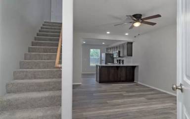 Main picture of Oakwood Heights Townhomes