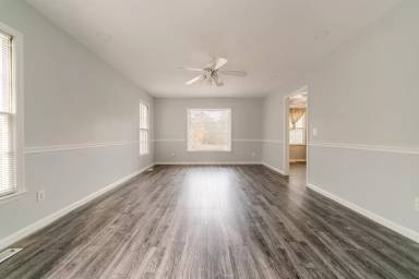 Main picture of 221 Kemsing Rd