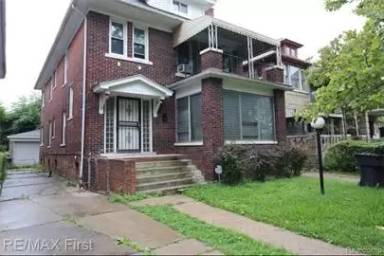 Main picture of 3757 Blaine St