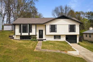 Main picture of 1748 Sonia Dr