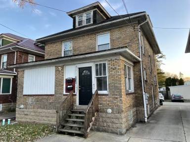 Main picture of 1148 School St