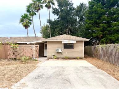 Main picture of 4042 Boulder Dr