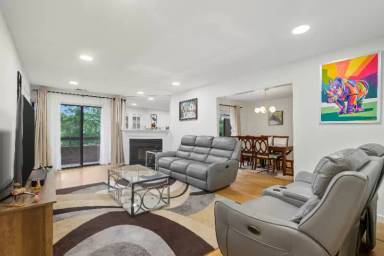 Main picture of 11430 Strand Dr