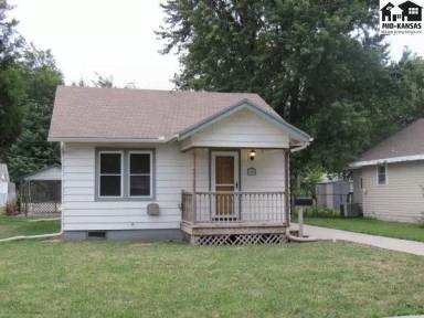 Main picture of 805 S Ash St