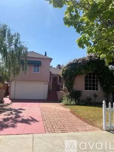 Main picture of 819 N Claremont St