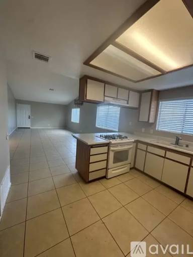 Main picture of 41423 Adams St