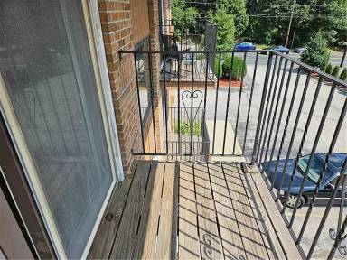 Main picture of 117 John St