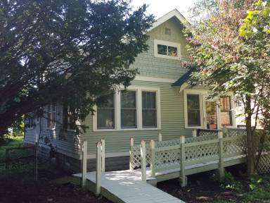 Main picture of 956 Goodrich Ave