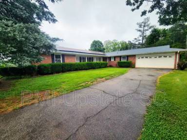 Main picture of 27 Terrain Dr