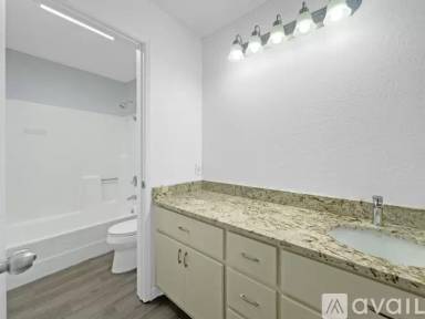 Main picture of 845 Woodside Way
