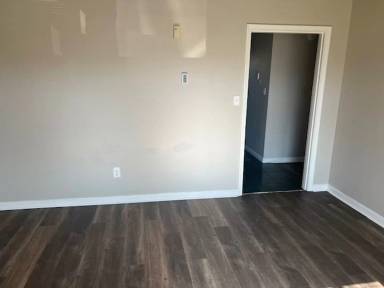 Main picture of 361 Colonial Rd